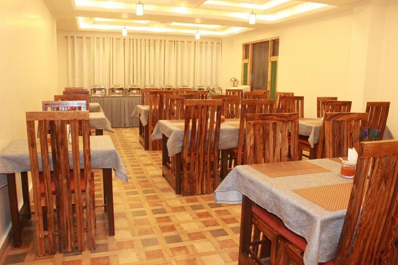 Hotel Bodh International Manāli Zewnętrze zdjęcie